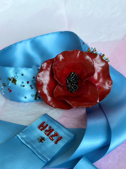 Poppy Necklace
